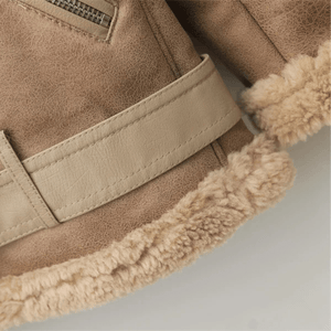 Beige shearlingjacka