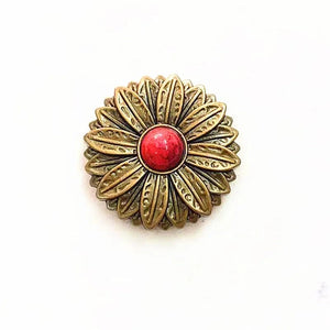 Concho i Mässing med Tribal Solblomma och Färgsten Antikguld och röd / 30mm