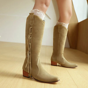 Moderna Cowgirl Boots i Mocka med Fransar