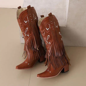 Cowboyboots med broderad design och eleganta fransar
