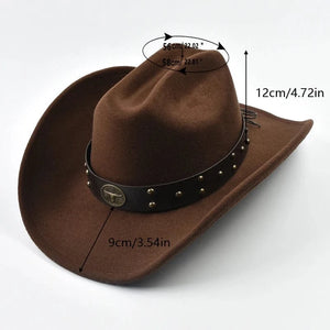 Cowboyhatt i mjuk filt med läderband och nitar