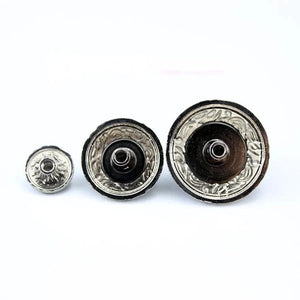 Runt concho i retrodesign med imitationsturkos