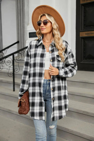 Rutig lång överskjorta för dam