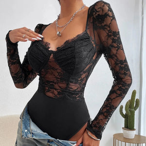 Svart body blus i skir spets