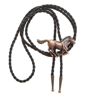 Western Bolo Tie med galopperande häst