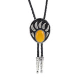 Bolo tie i silverfärgad björntassdesign med ädelstenslook Gul