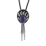Bolo tie i silverfärgad björntassdesign med ädelstenslook Mörkviolett