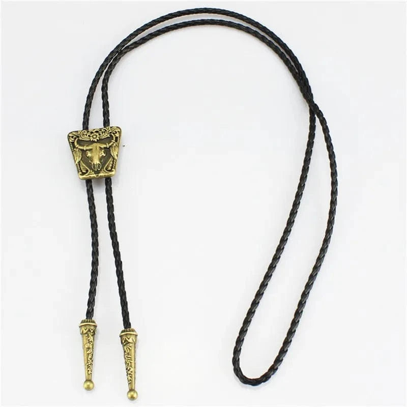 Bolo tie med oxskalle i metall och läderband