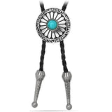 Bolo tie med turkos sten och solinspirerat silverhänge Silver och turkosblå