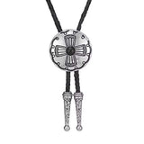 Bolo tie rund med korsdetalj och sten Svart