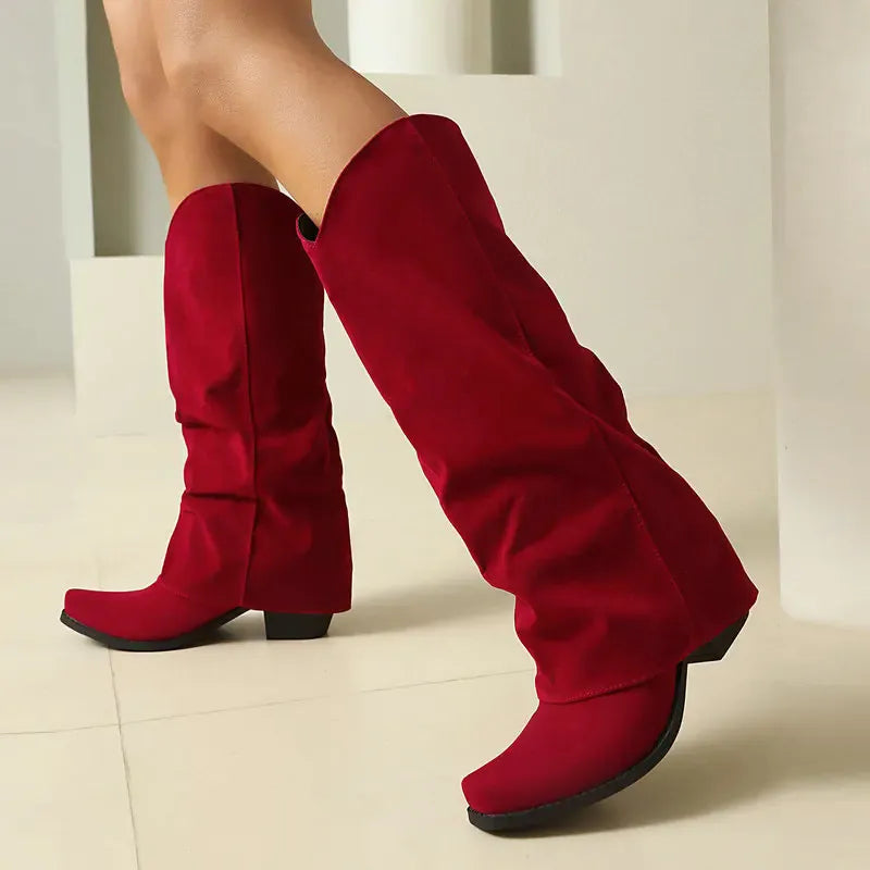 Cowboyboots i mockastil med vikt skaft och 6cm klack