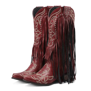 Cowboyboots med fransar och broderi i västernstil