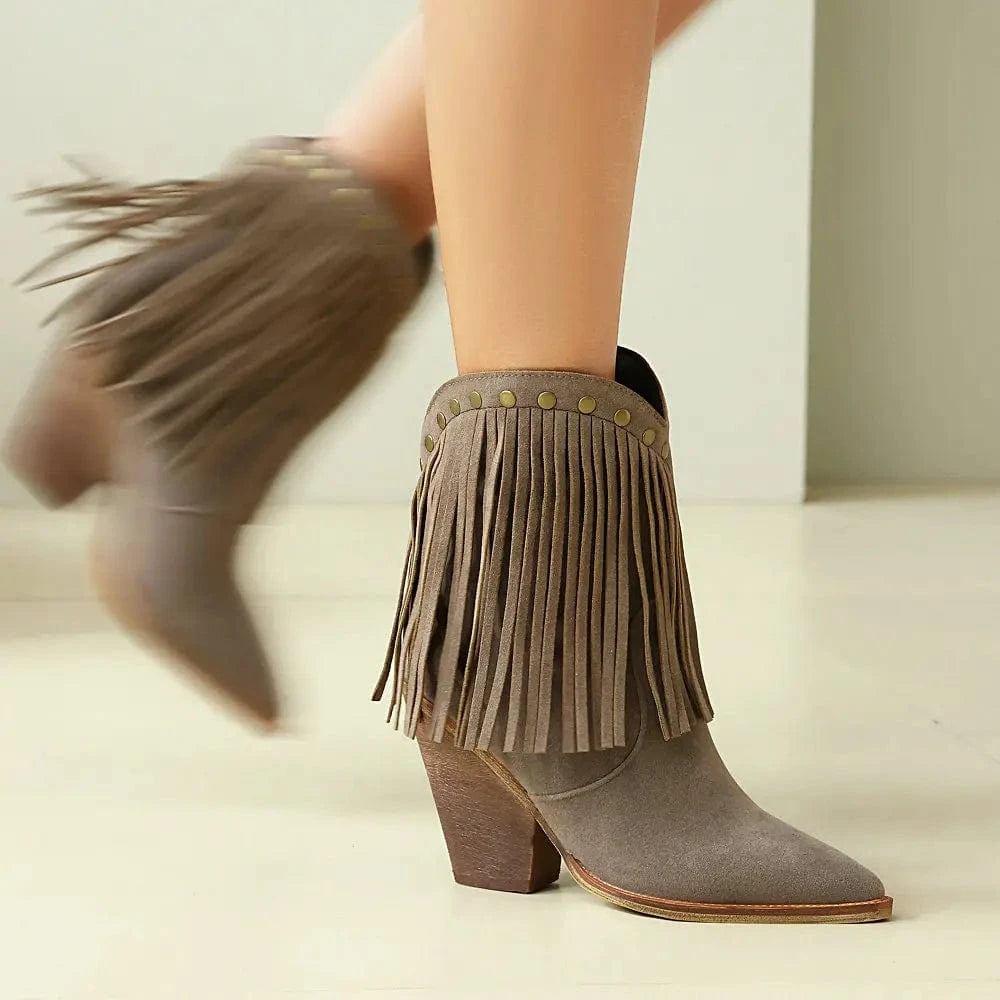 Cowgirl-Ankelboots i Mocka med Fransar