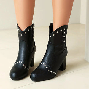 Cowgirl-Ankelboots med Nitar