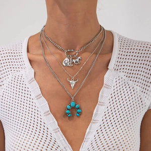 Flerradigt halsbandsset i western stil med turkos och cowboy-berlocker Silver med 3st