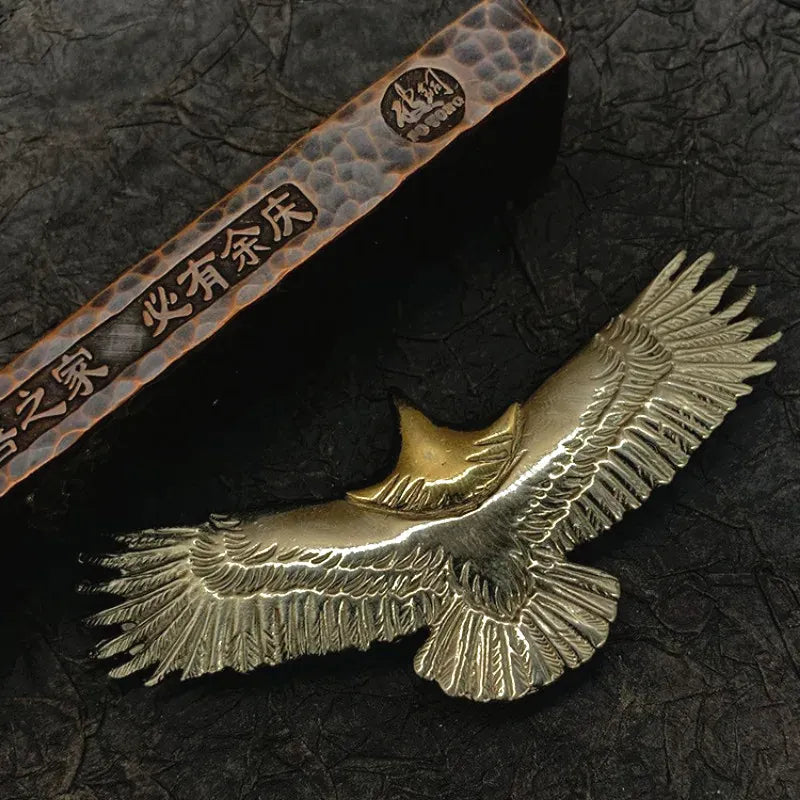 Flygande örn concho Silver och guld / 32x75mm
