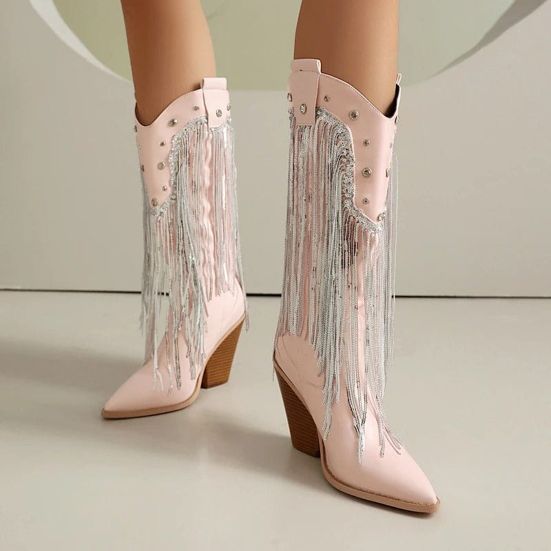 Fransiga Cowboyboots i Glansig Läderlook med Kilklack