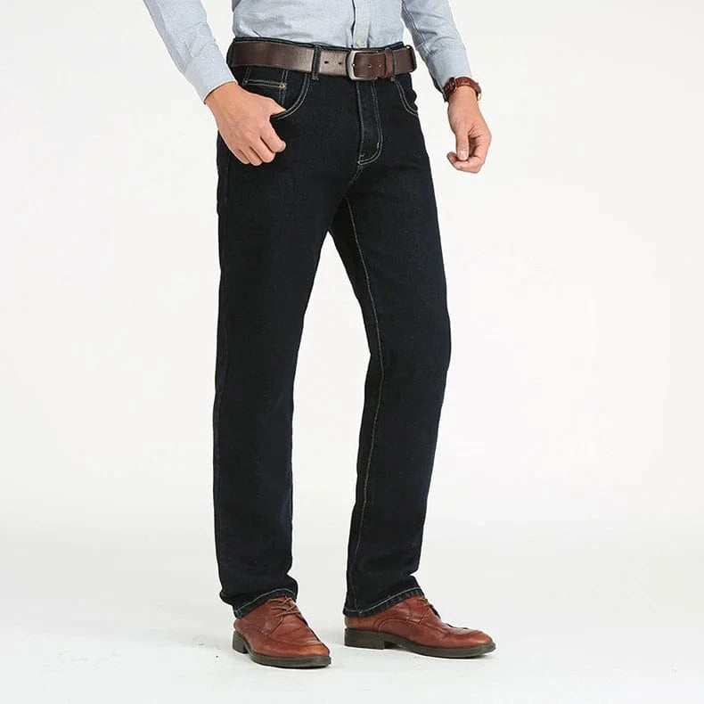 Klassiska raka jeans för män