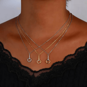 Klassiskt Silverhalsband hästbett