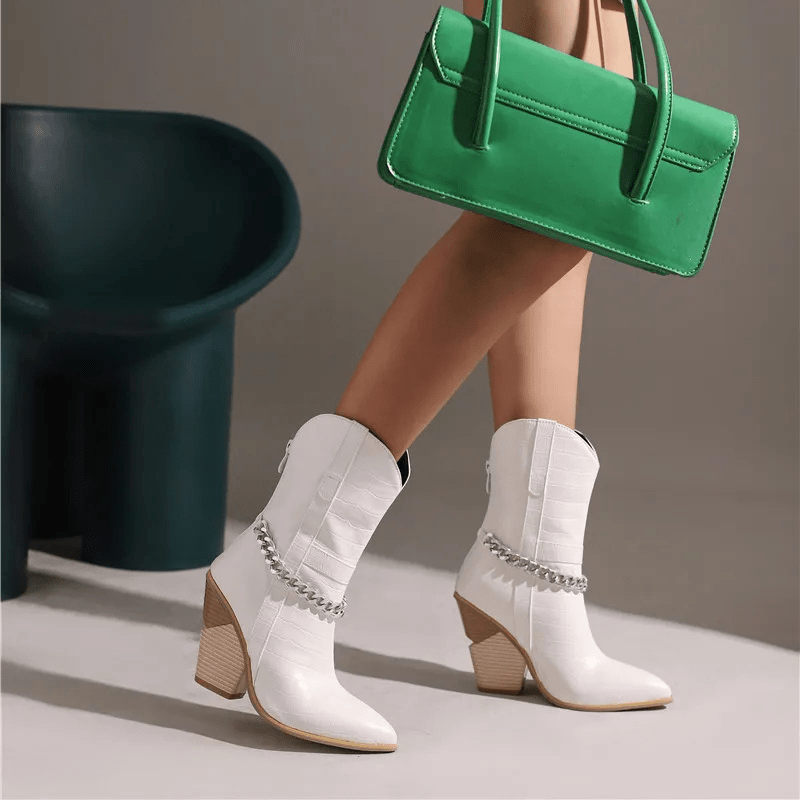 Låga Cowboyboots med Kedja och Hög Klack