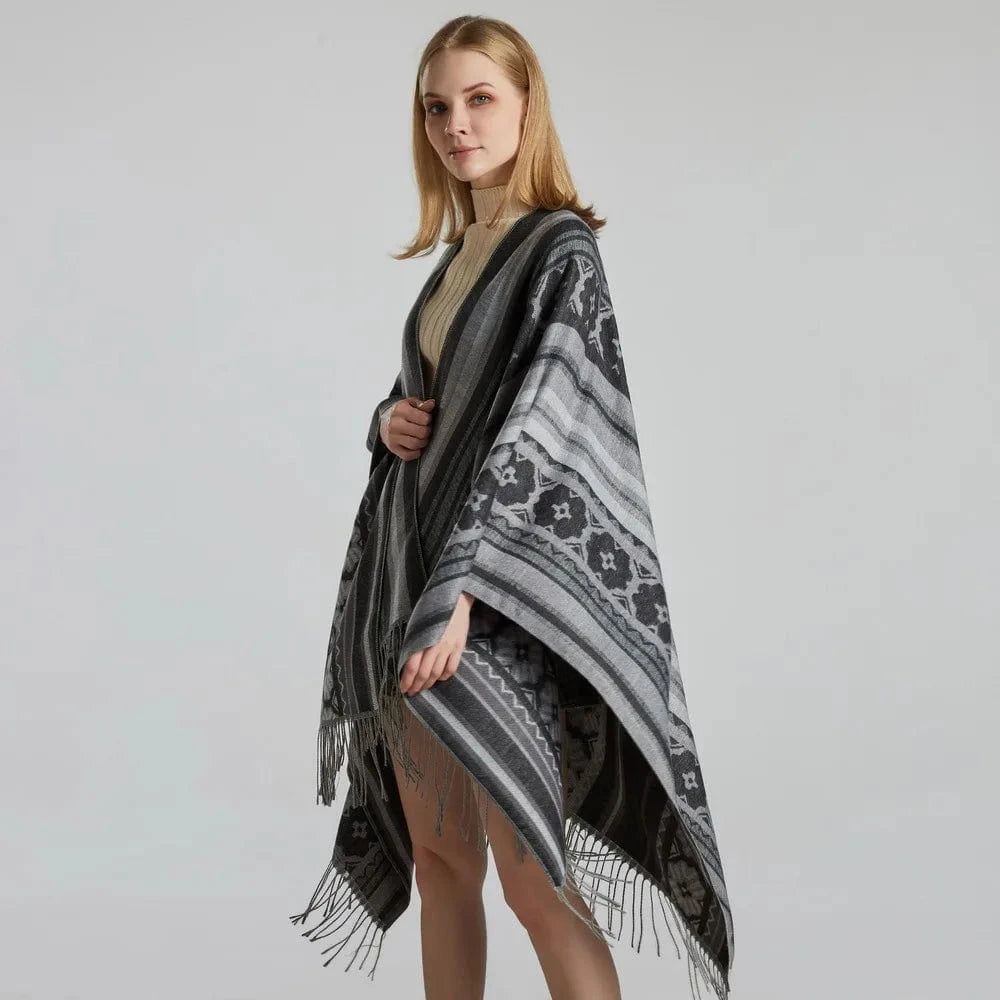 Oppen poncho dam