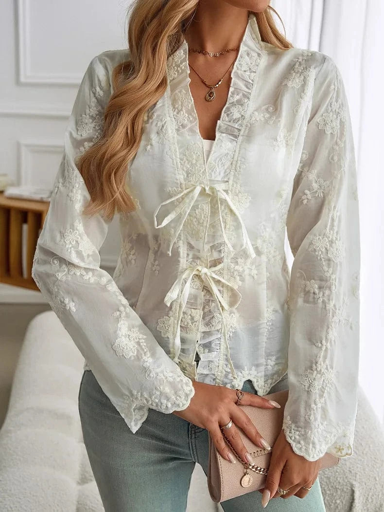 Romantisk blus med broderi