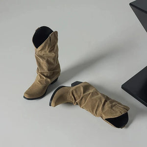Slouchiga Cowboyboots i Mocka för Dam