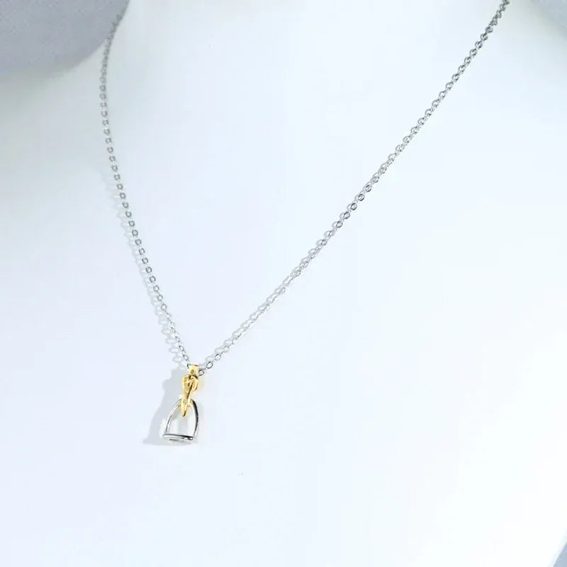 Stigbygel Halsband i silver Silver och guld / 41 cm med 5cm