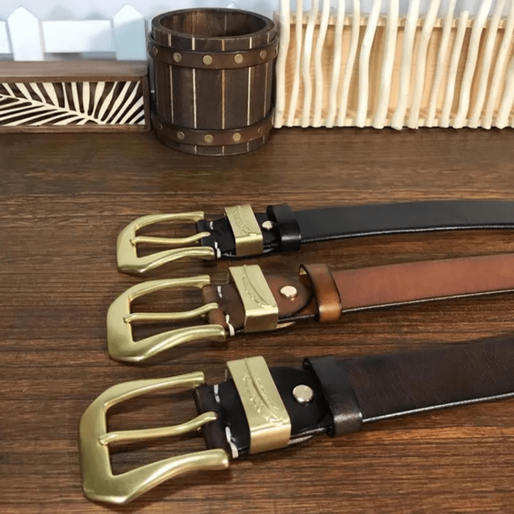 Westernbälte i äkta läder med vintage-kopparspänne