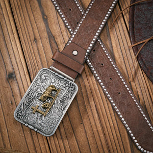 Westernbälte med silverfärgat cowboy prayer